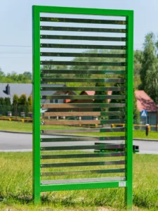 Czyja to twarz — Nowa Strefa
