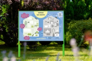 Tablica edukacyjna (dwustronna) – naklejka EB do wyboru :  eko-dom lub pierwsza_pomoc lub kontynenty — Nowa Strefa